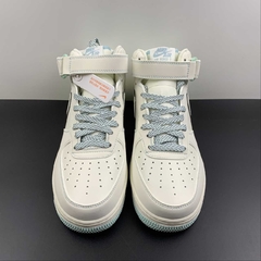 Imagem do Nike Air Force 1 Mid Undefeated