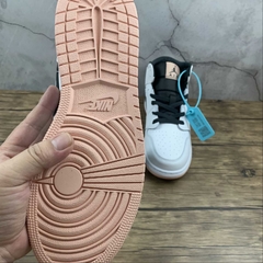 Imagem do Jordan 1 Mid Arctic Orange