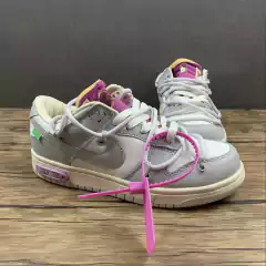 Nike Dunk Low Off-White Lot 3 na internet