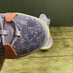 Nike Kyrie 7 GS Daughters na internet
