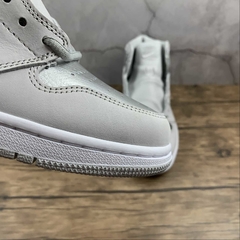 Jordan 1 Retro High CO Japan Neutral Grey - comprar online