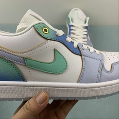 Jordan 1 Low SE Emerald Rise - Born Sneakers