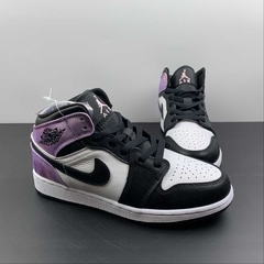 Jordan 1 Mid SE Zen Master na internet