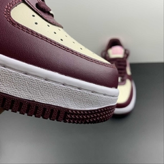 Nike Air Force 1 Low '07 Valentine’s Day - comprar online