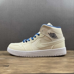 Jordan 1 Mid Sanddrift