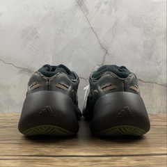 adidas Yeezy 700 V3 Clay Brown - Born Sneakers
