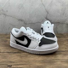 Jordan 1 Low Panda na internet