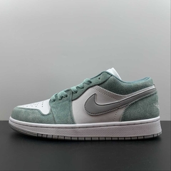 Jordan 1 Low New Emerald