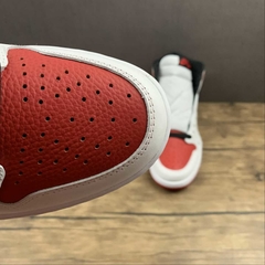 Jordan 1 Retro High Heritage na internet