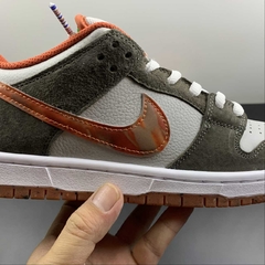 Nike SB Dunk Low Crushed Skate - Born Sneakers