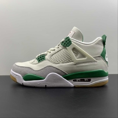 Jordan 4 Retro SB Pine Green