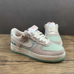 Nike Air Force 1 Low Shapeless, Formless, Limitless Jade na internet