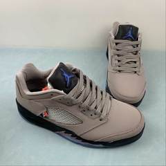 Jordan 5 Retro Low PSG na internet