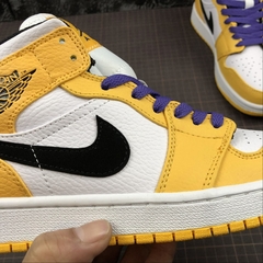 Jordan 1 Mid SE Lakers - Born Sneakers