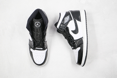 Jordan 1 Mid SE All-Star Carbon Fiber na internet
