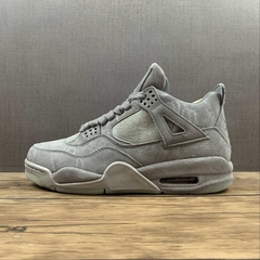 Jordan 4 Retro Kaws