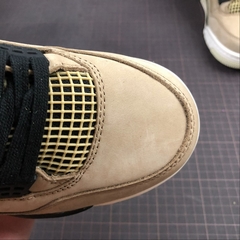 Imagem do Jordan 4 Retro Fossil