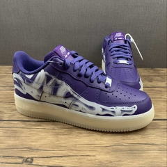 Nike Air Force 1 Low '07 QS Purple Skeleton Halloween na internet