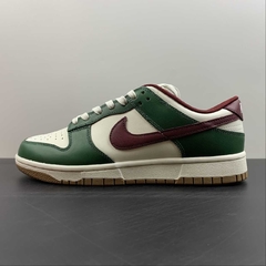 Nike Dunk Low Gorge Green Team Red