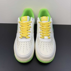 Nike Air Force 1 Low White/Grass Green Custom - Born Sneakers