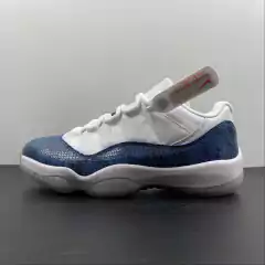 Jordan 11 Retro Low Snake Navy