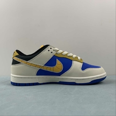 Nike Dunk Low Vegeta Custom - comprar online