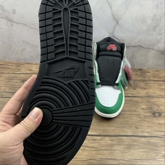 Imagem do Jordan 1 Retro High Lucky Green