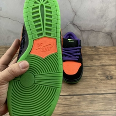 Imagem do Nike SB Dunk Low Night of Mischief Halloween