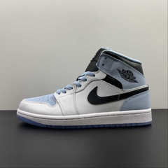 Jordan 1 Mid SE Ice Blue