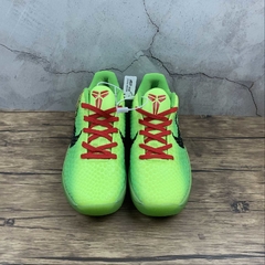 Imagem do Nike Kobe 6 Proto Grinch