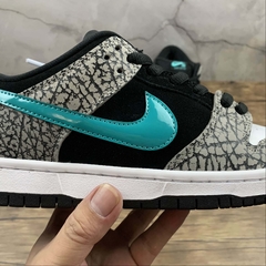 Nike SB Dunk Low Atmos Elephant - Born Sneakers