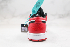Jordan 1 Low Black Toe na internet