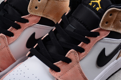 Jordan 1 Mid SE Flight Club - Born Sneakers