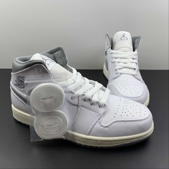 Jordan 1 Mid Neutral Grey na internet