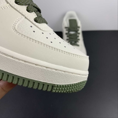 Nike Air Force 1 Low Beige White/Military Green Custom - comprar online