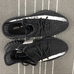 adidas Yeezy Boost 350 V2 Core Black White - loja online