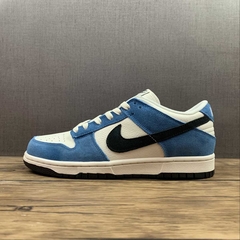 Nike Dunk Low Retro PRM
