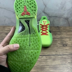 Imagem do Nike Kobe 6 Proto Grinch
