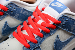 Nike SB Dunk Low Levis Custom - Born Sneakers
