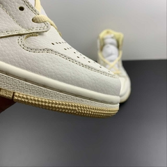 Jordan 1 Retro High Craft Vibrations Of Naija - comprar online