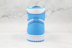 Jordan 1 Retro High UNC na internet