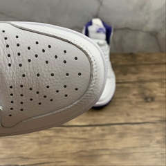 Jordan 1 Retro High Court Purple na internet