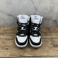 Imagem do Nike Dunk High Ambush Black White
