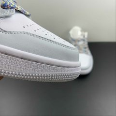 Jordan 1 Low SE Tear Away Silver - comprar online