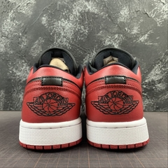 Jordan 1 Low Reverse Bred - Born Sneakers