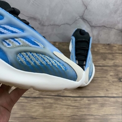 Adidas Yeezy 700 V3 Arzareth - comprar online