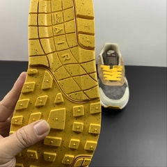 Imagem do Nike Air Max 1 PRM Duck Pecan Yellow Ochre