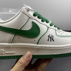 Nike Air Force 1 Low New York Yankees Green - Born Sneakers