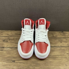 Imagem do Jordan 1 Mid Reverse Chicago