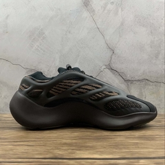 adidas Yeezy 700 V3 Clay Brown - comprar online